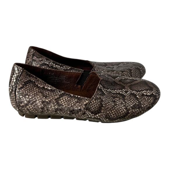 Born Sebra Leather Slip On Flats Women’s 6.5 Snakeskin - Picture 2 of 5